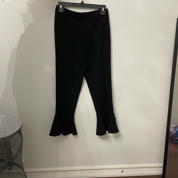 Black trousers with cute flare at bottom - Picture 2 of 4